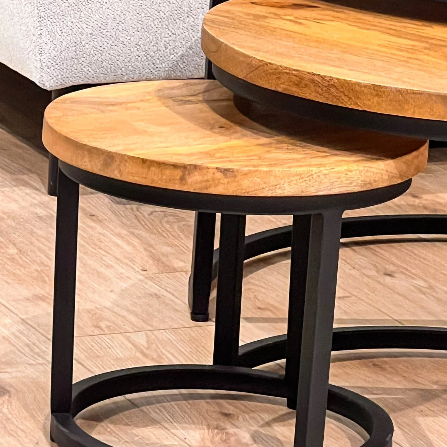 Set de 3 Tables basses en bois massif - DOLCE - Image 16