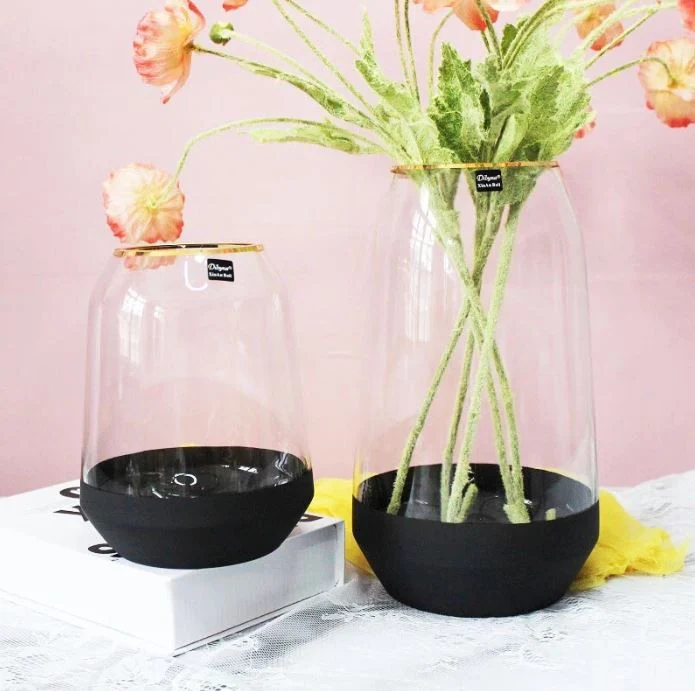 Vase en verre avec fond noir et bordure dorée, D9xH23CM - Image 3
